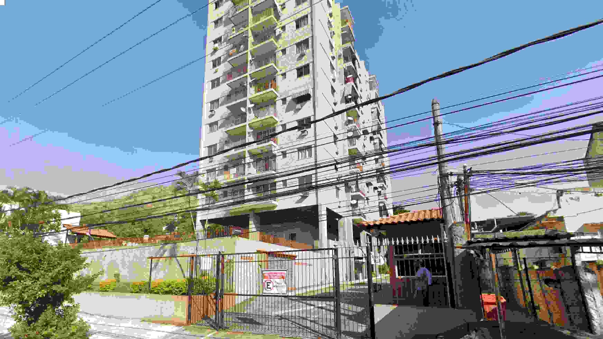 Edifício residencial com varandas