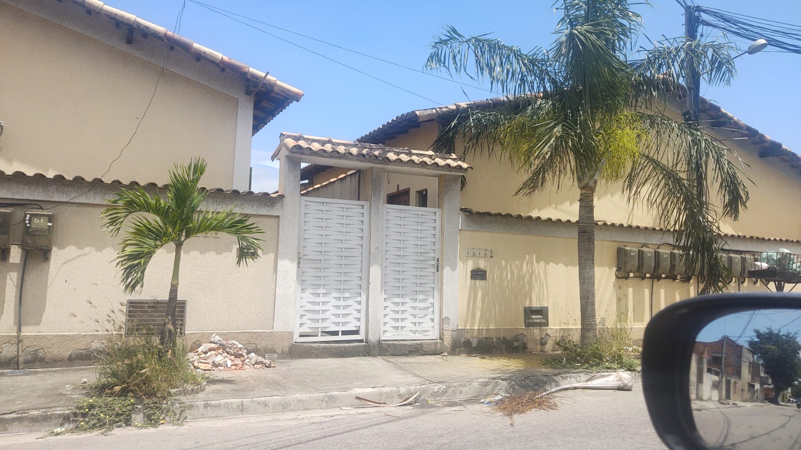 Casa em condomínio
